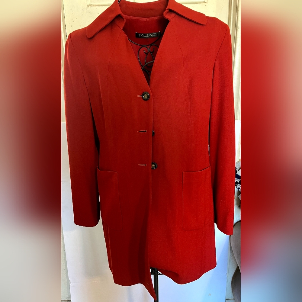 Tahari Red Coat with Tailored Silhouette 100% Wool